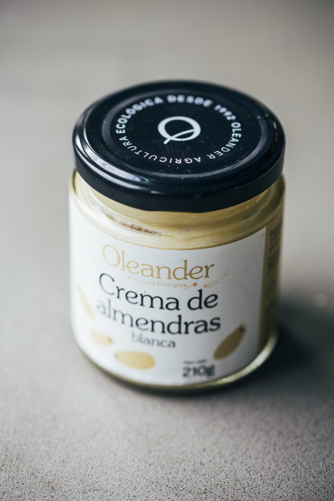imagen de la crema de almendras de la marca Oleander